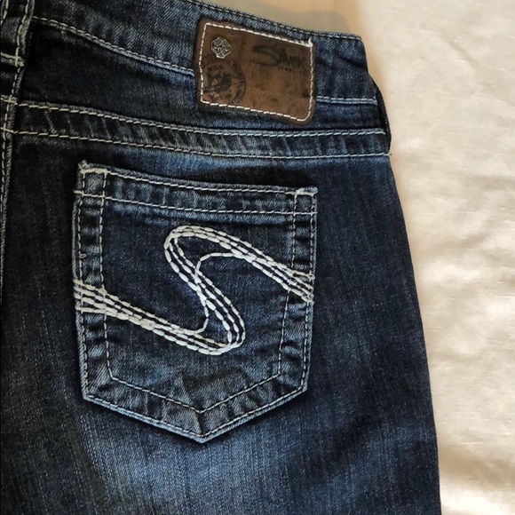 Silver Jeans - Picture 5 of 5